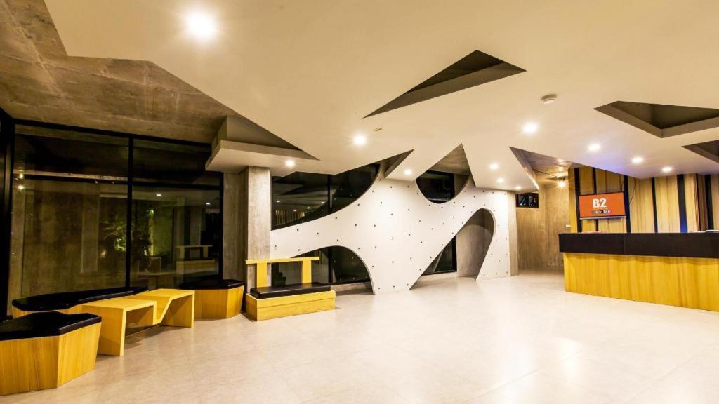 B2 Phuket Boutique & Budget Hotel Exterior photo
