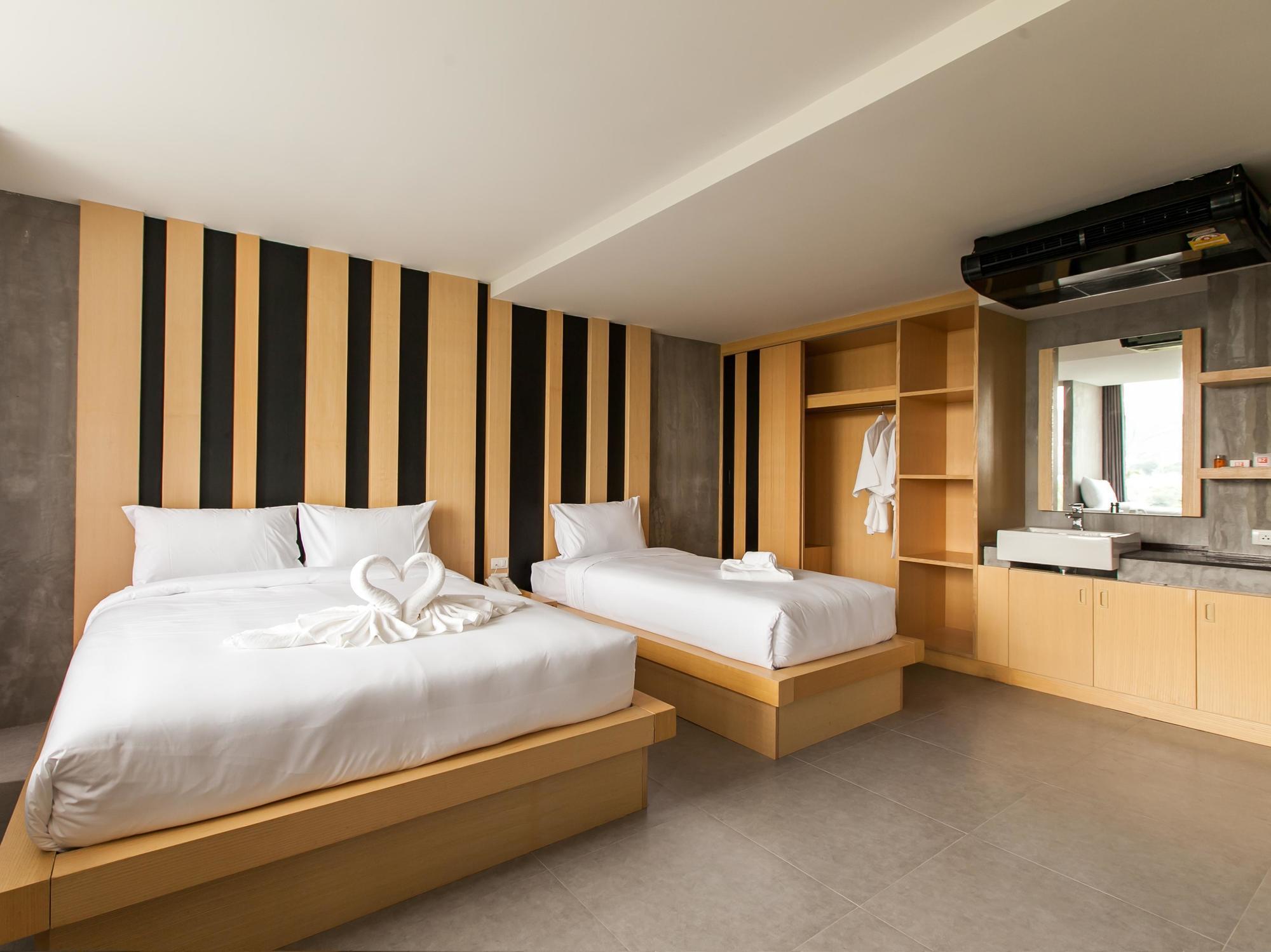 B2 Phuket Boutique & Budget Hotel Exterior photo