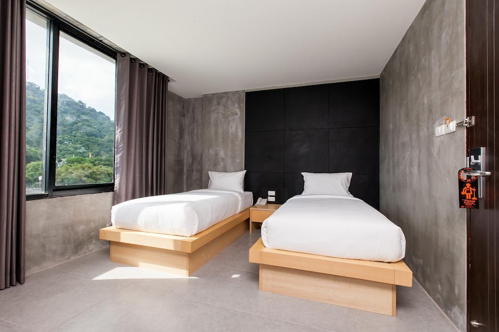 B2 Phuket Boutique & Budget Hotel Room photo